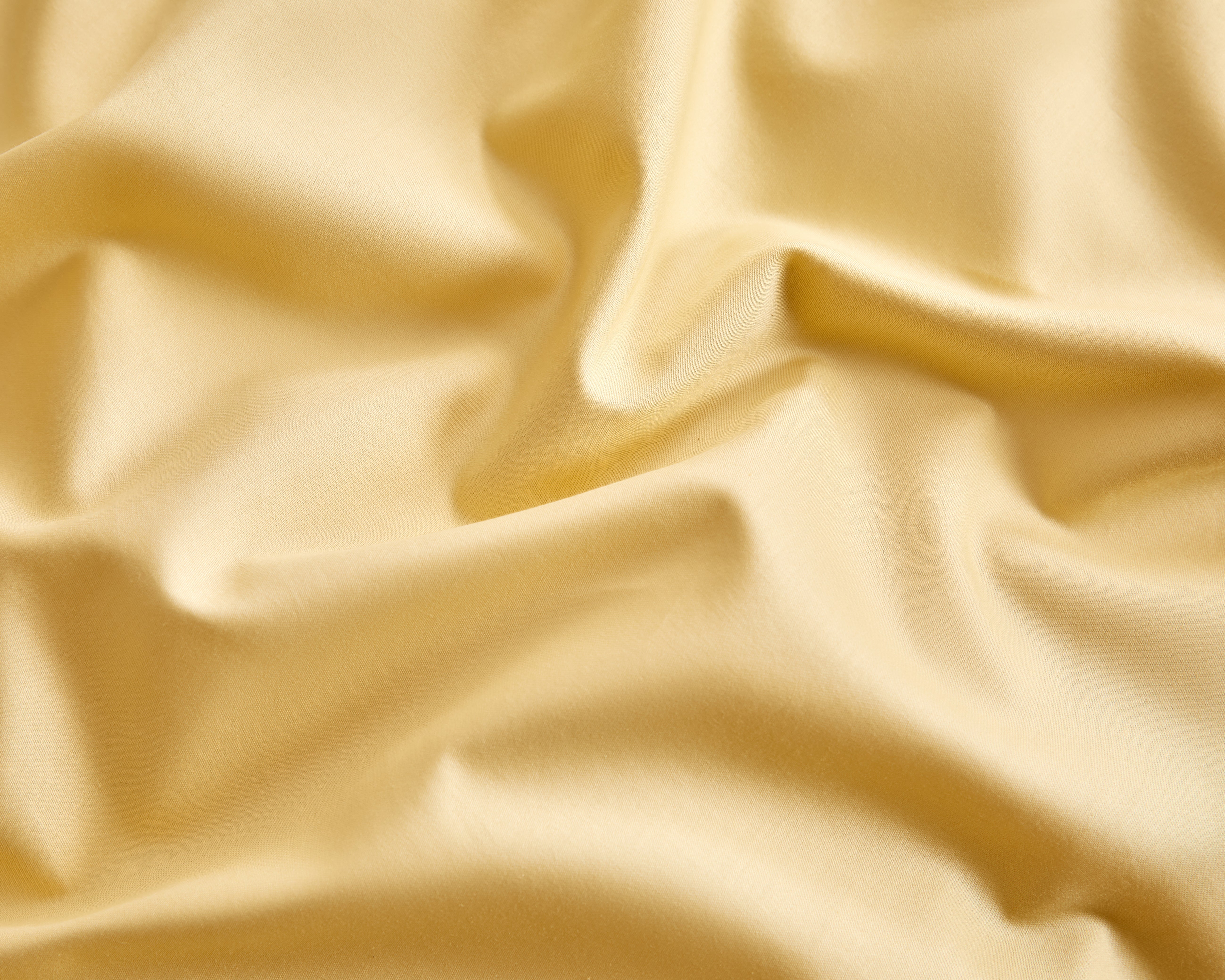 Hotel-Inspired 4-Piece Bedding Set for a Relaxing Sleep Experience