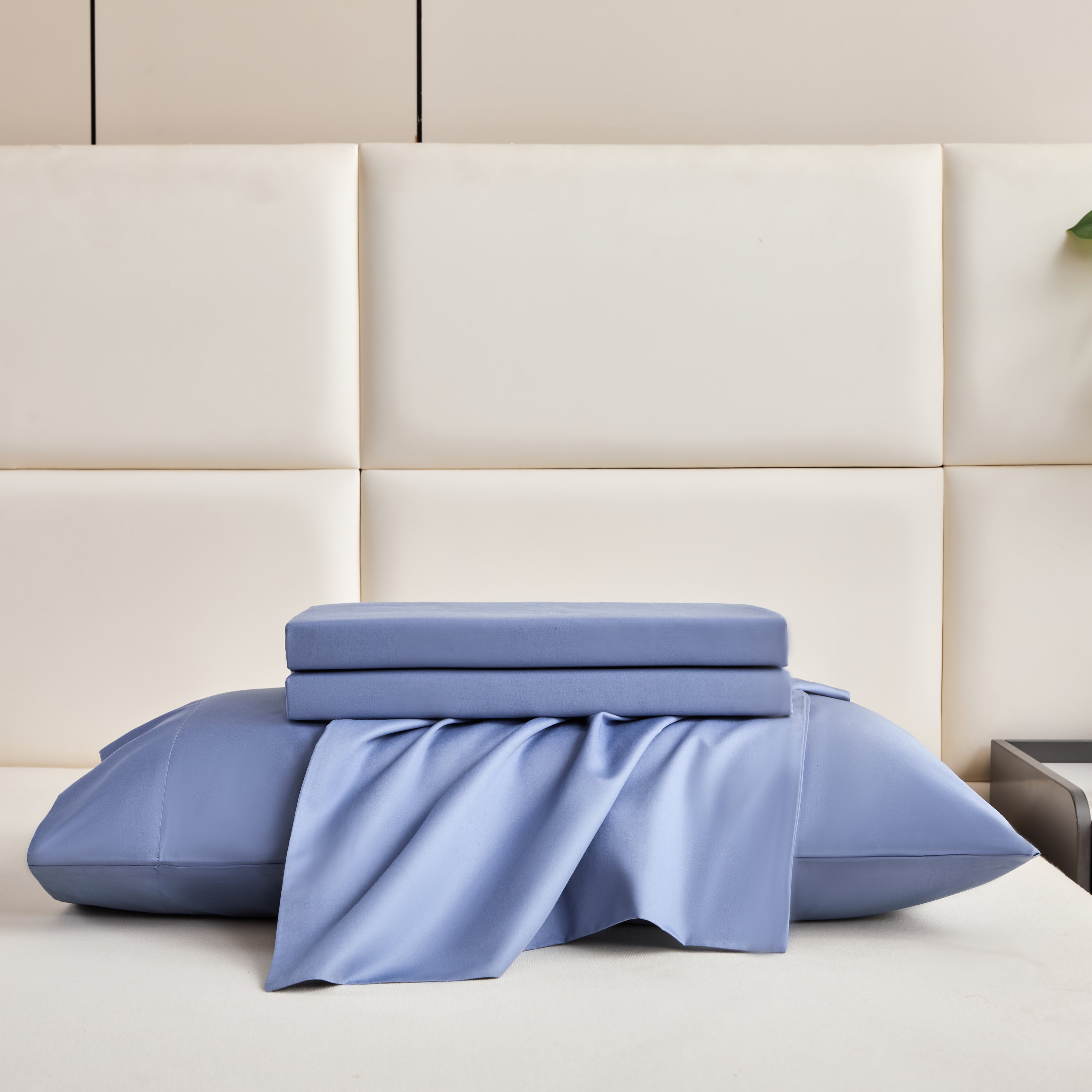 The Science of Softness: Why GH Home Cotton Sheets Feel Better Than Ordinary Bedding